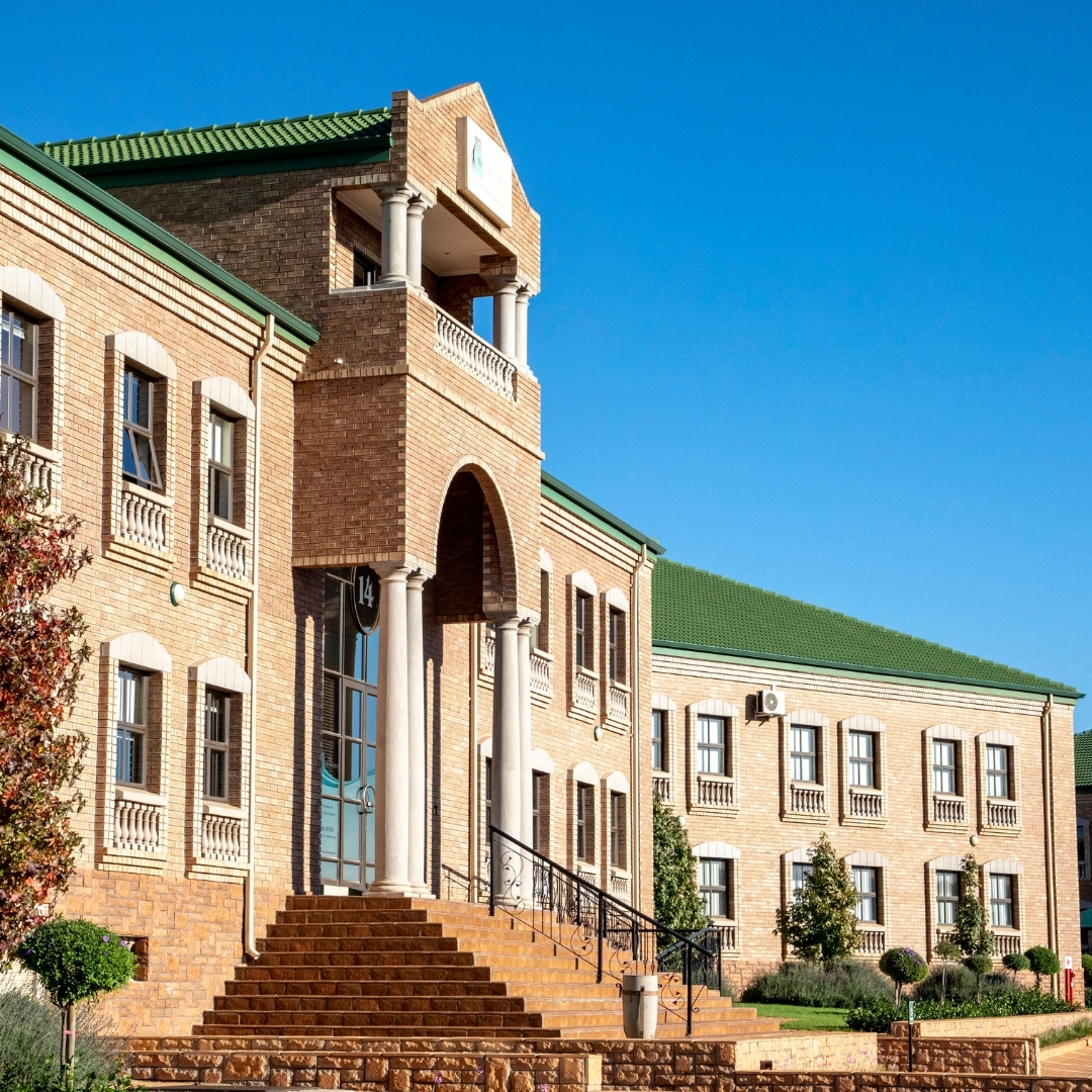 The Success Academy | DIY Office Management: Saving Money or Secretly Losing It? DIY Office Management: Saving Money or Secretly Losing It?